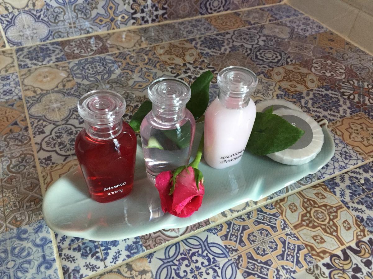 Phetcharat Grand Hotel Maesot Mae Sot Extérieur photo