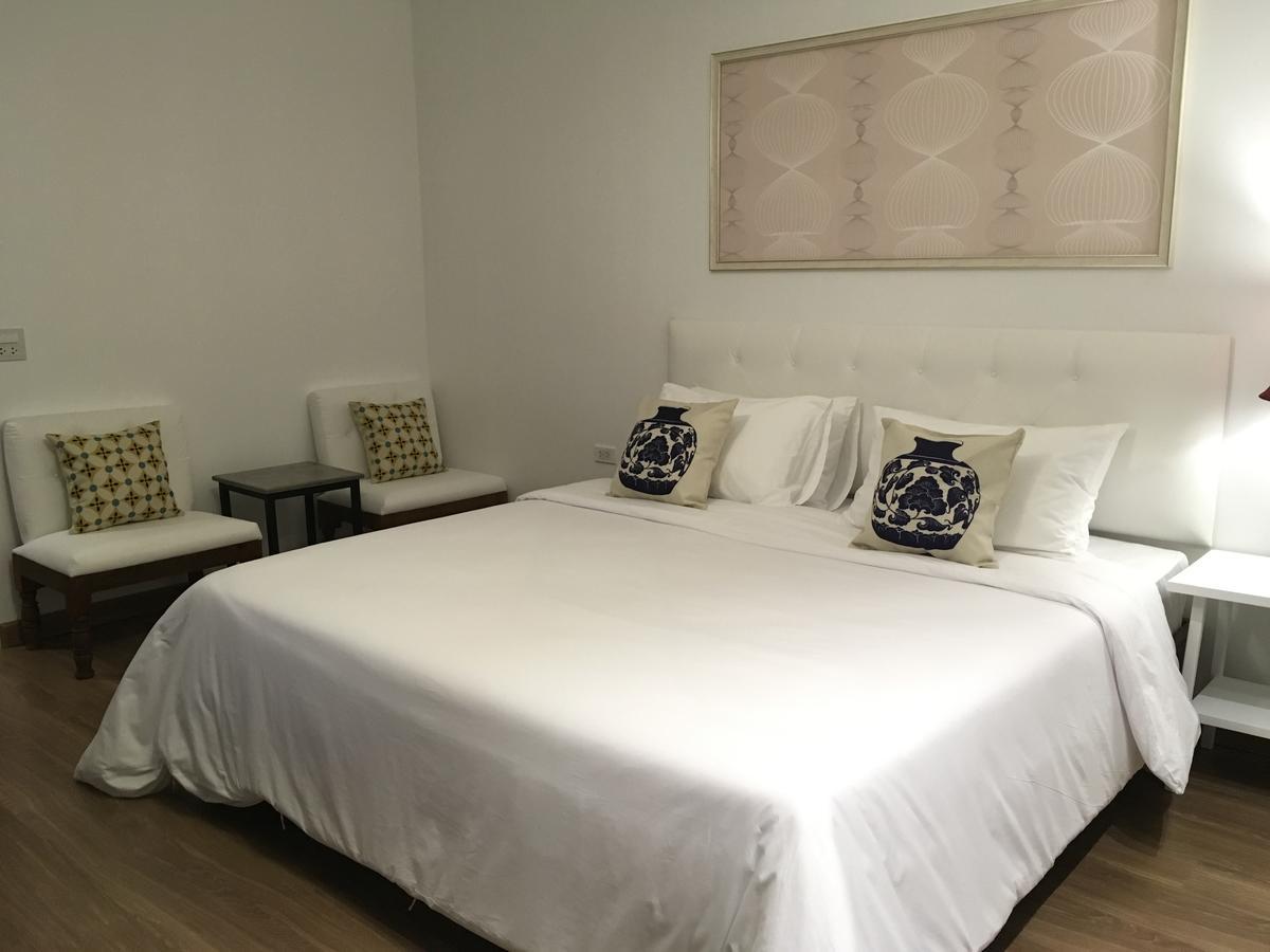 Phetcharat Grand Hotel Maesot Mae Sot Extérieur photo
